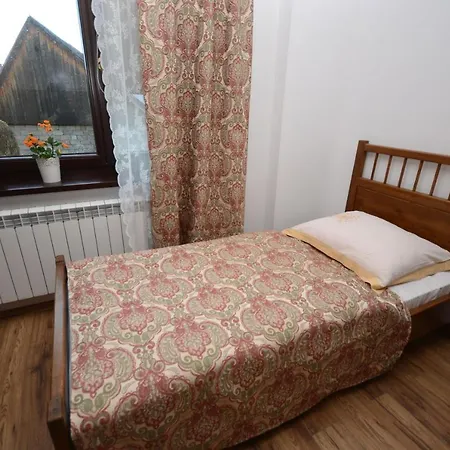 U Tadysa * 斯扎法拉瑞